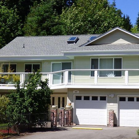 Crown House B&B Lake Cowichan Exterior foto