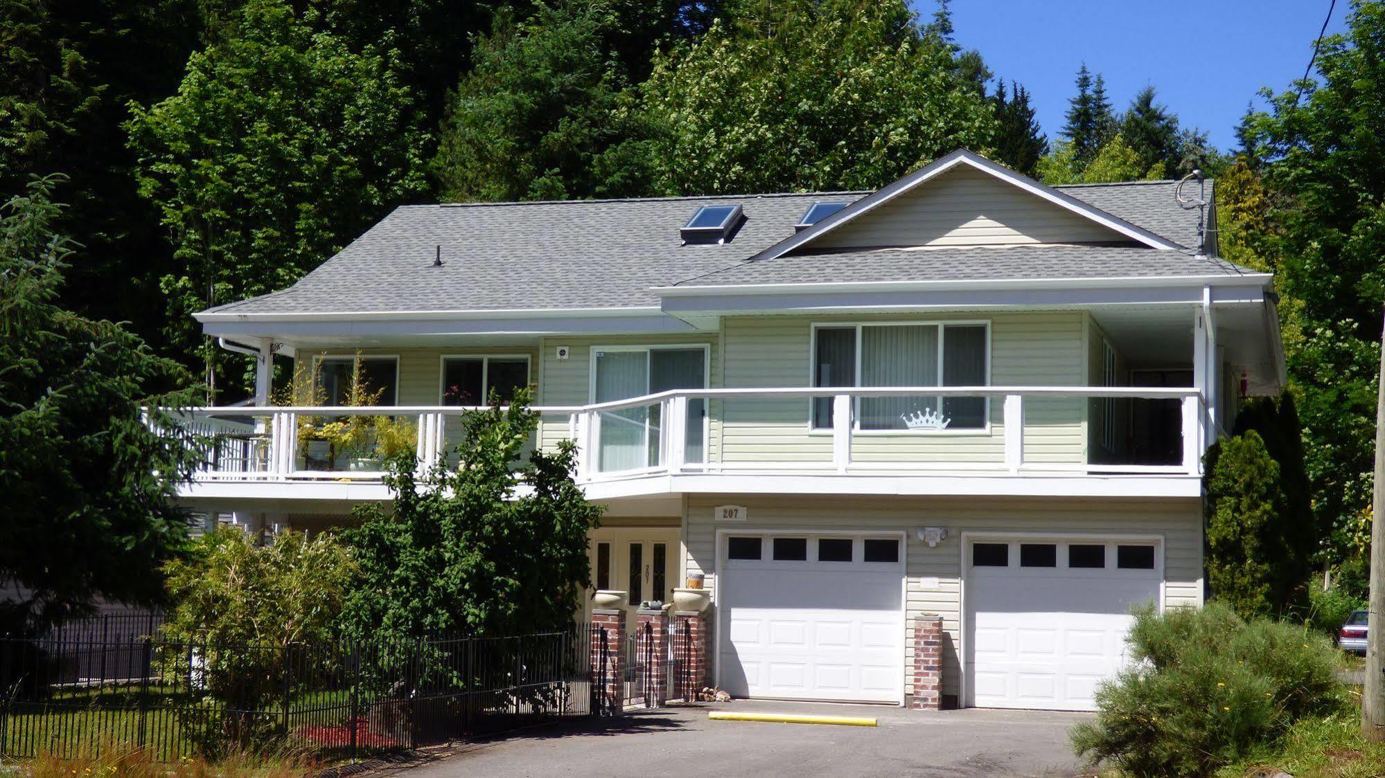 Crown House B&B Lake Cowichan Exterior foto